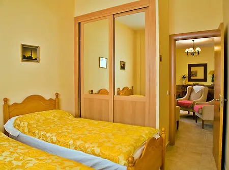 Turisticos Casa De La Borrega Apartment